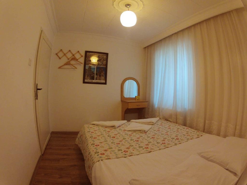 Bed and Breakfast Happydocia Göreme Camera foto