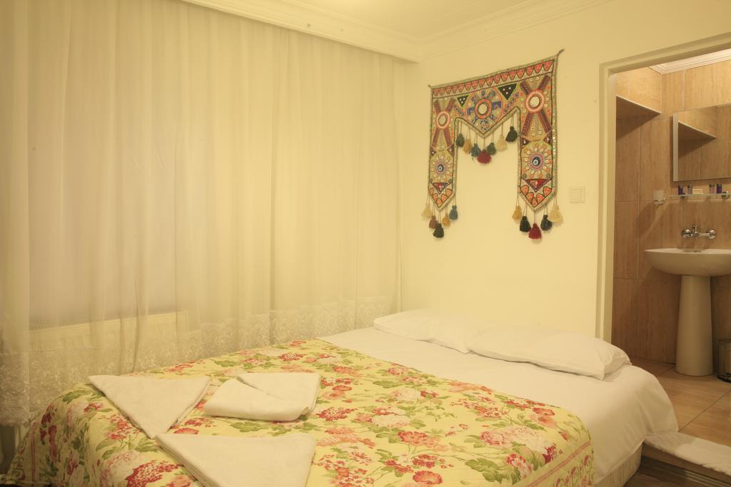 Bed and Breakfast Happydocia Göreme Camera foto